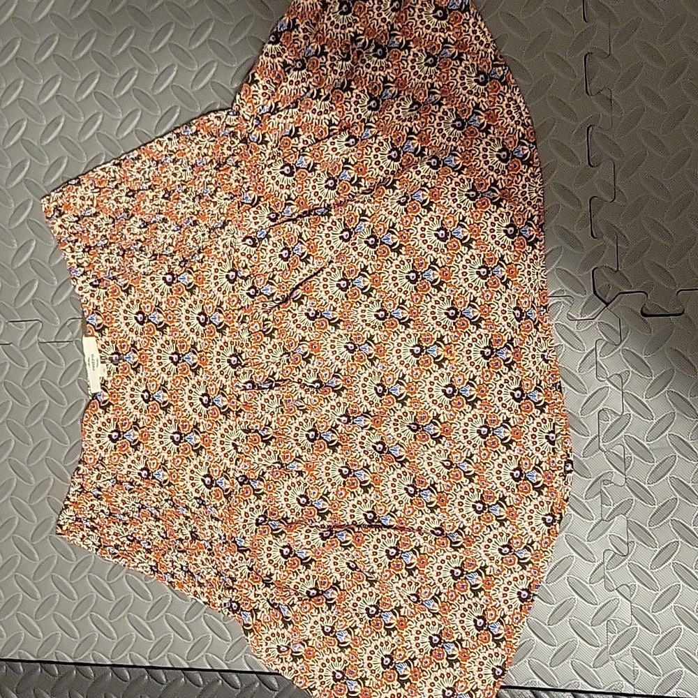 Ento Skirt. NWOT
